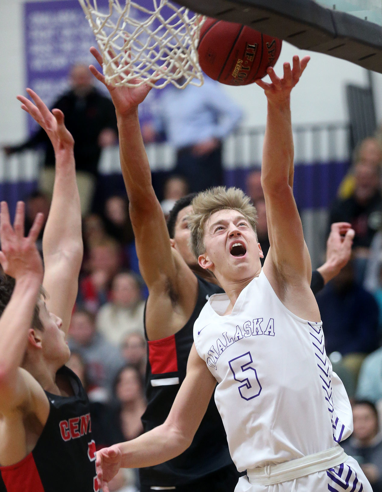 January 17: Central vs. Onalaska